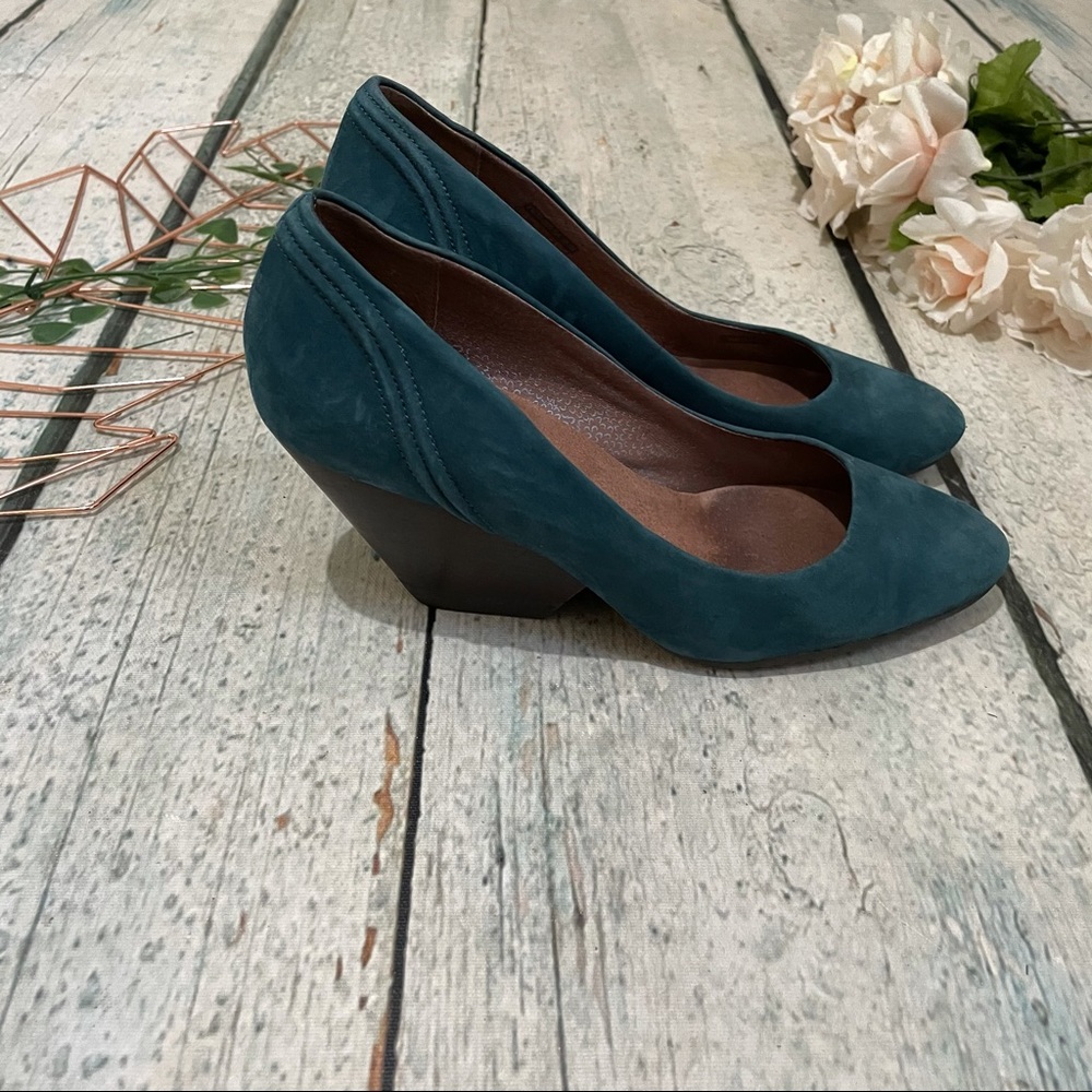 Camper 38 teal green wedges slip ons leather suede